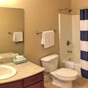 Bathroom - Palo Duro – Alamogordo, NM house near Holloman AFB