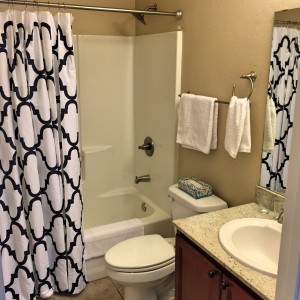 Bathroom - Palo Duro – Alamogordo, NM house near Holloman AFB